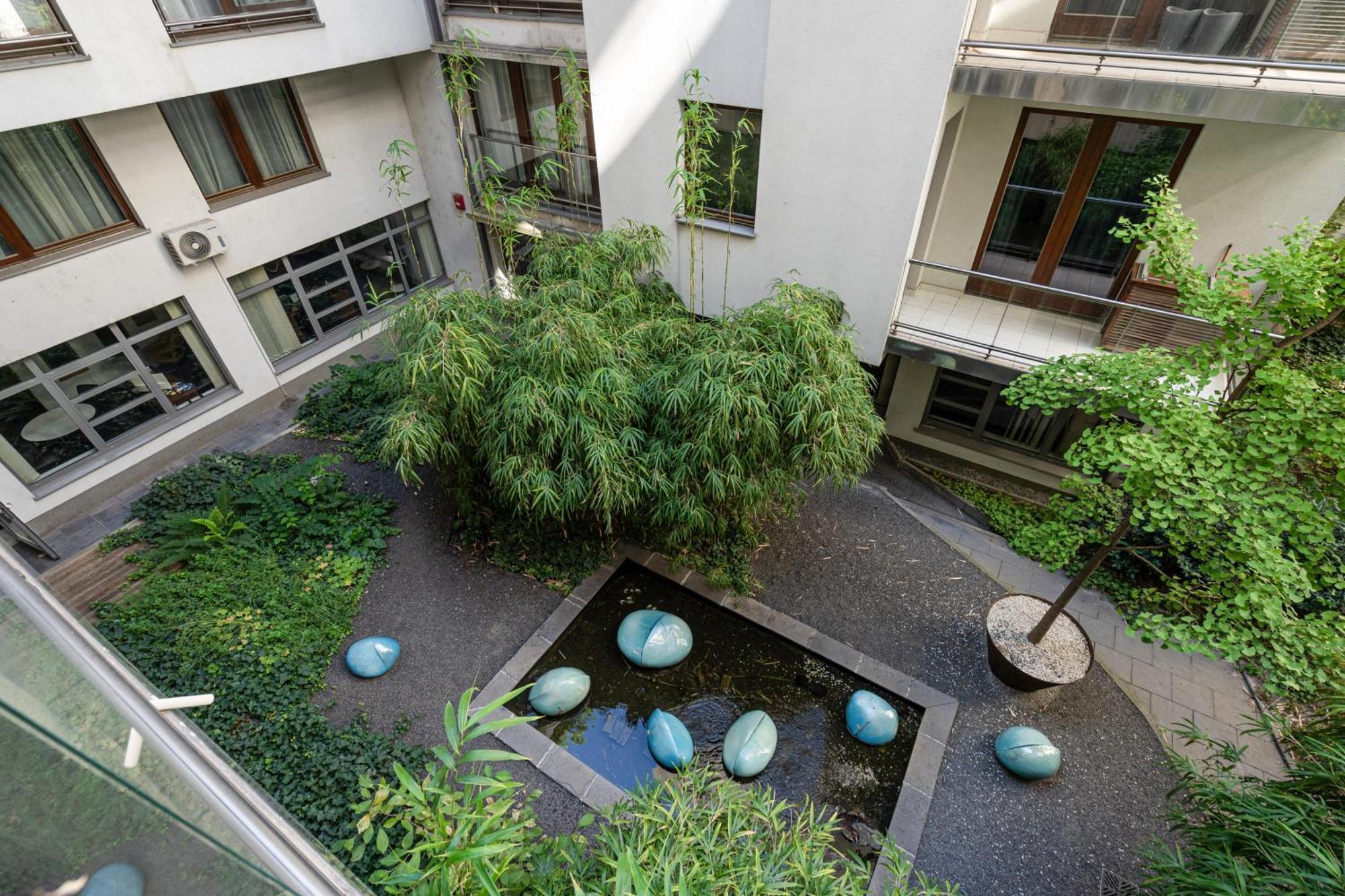 Home Of Serenity - 2 Bdr, Free Parking And Terrace Budapest Exterior photo
